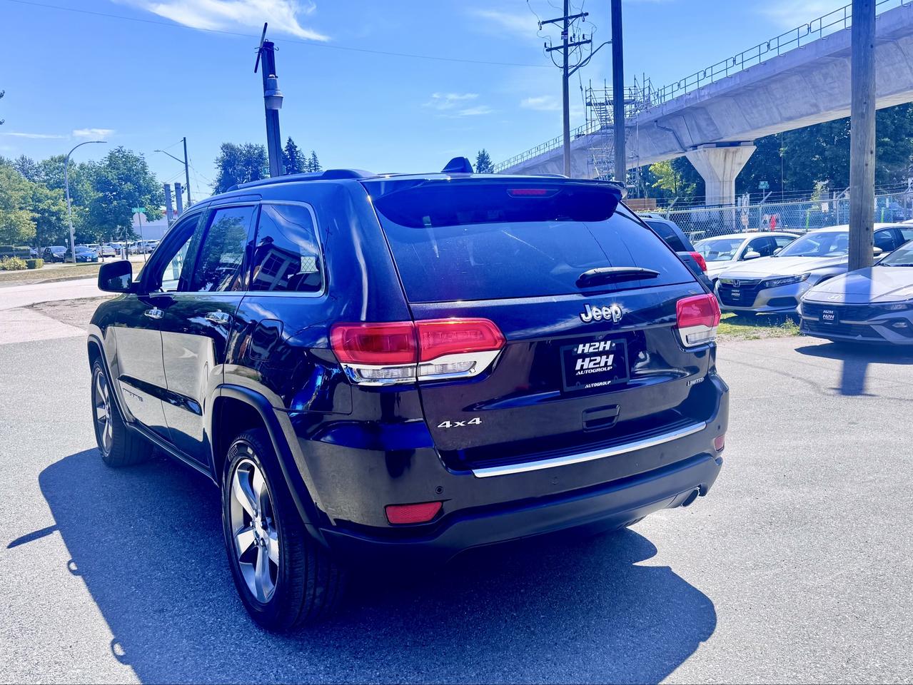 2016 Jeep Grand Cherokee FINANCING AVAILABLE Photo7