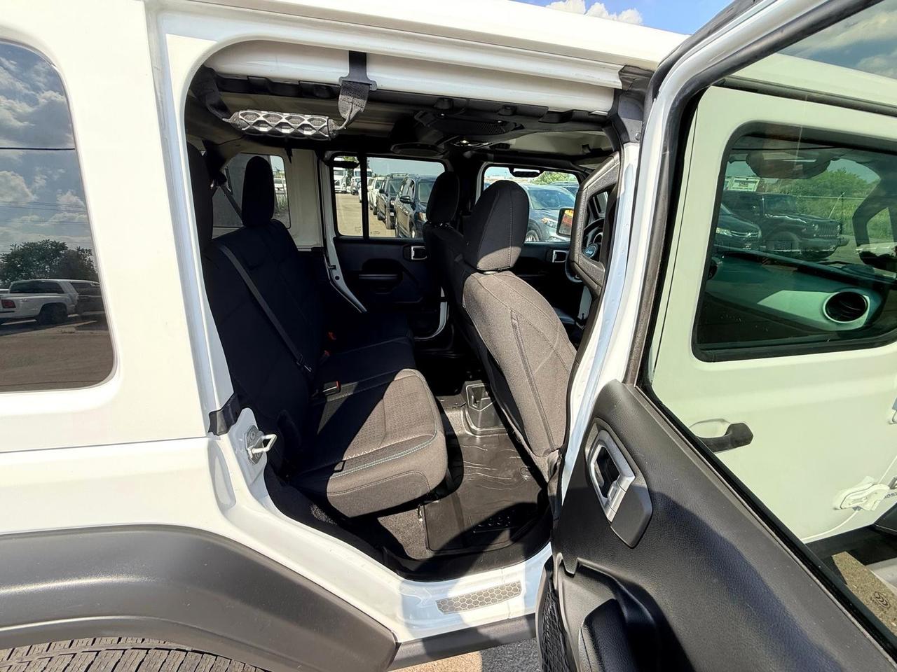 2021 Jeep Wrangler Unlimited Islander 4x4 *Ltd Avail* Photo