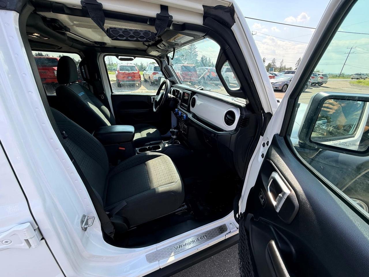 2021 Jeep Wrangler Unlimited Islander 4x4 *Ltd Avail* Photo