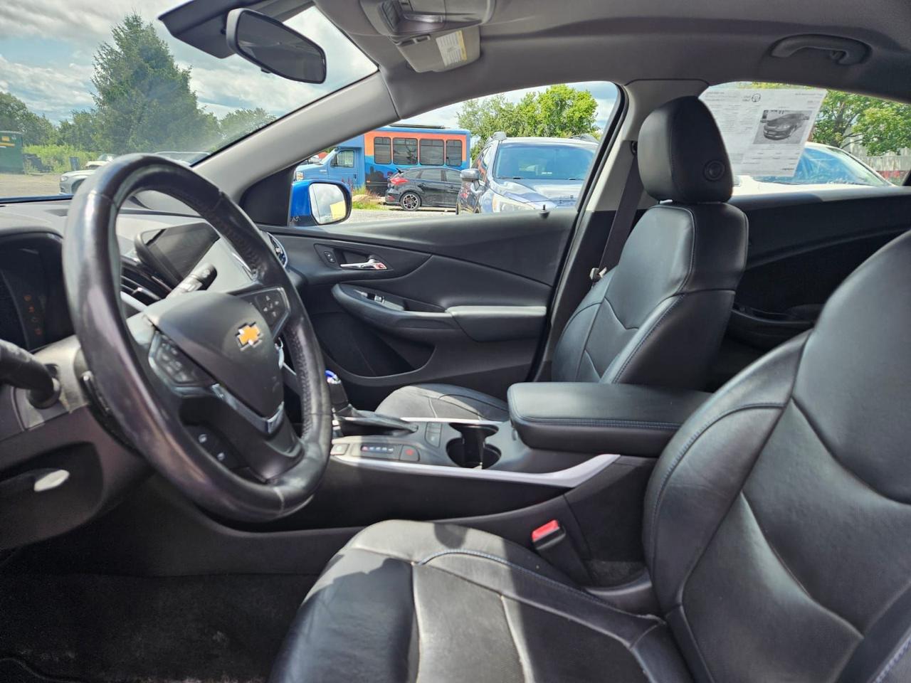 2017 Chevrolet Volt 5dr Hb Lt Photo