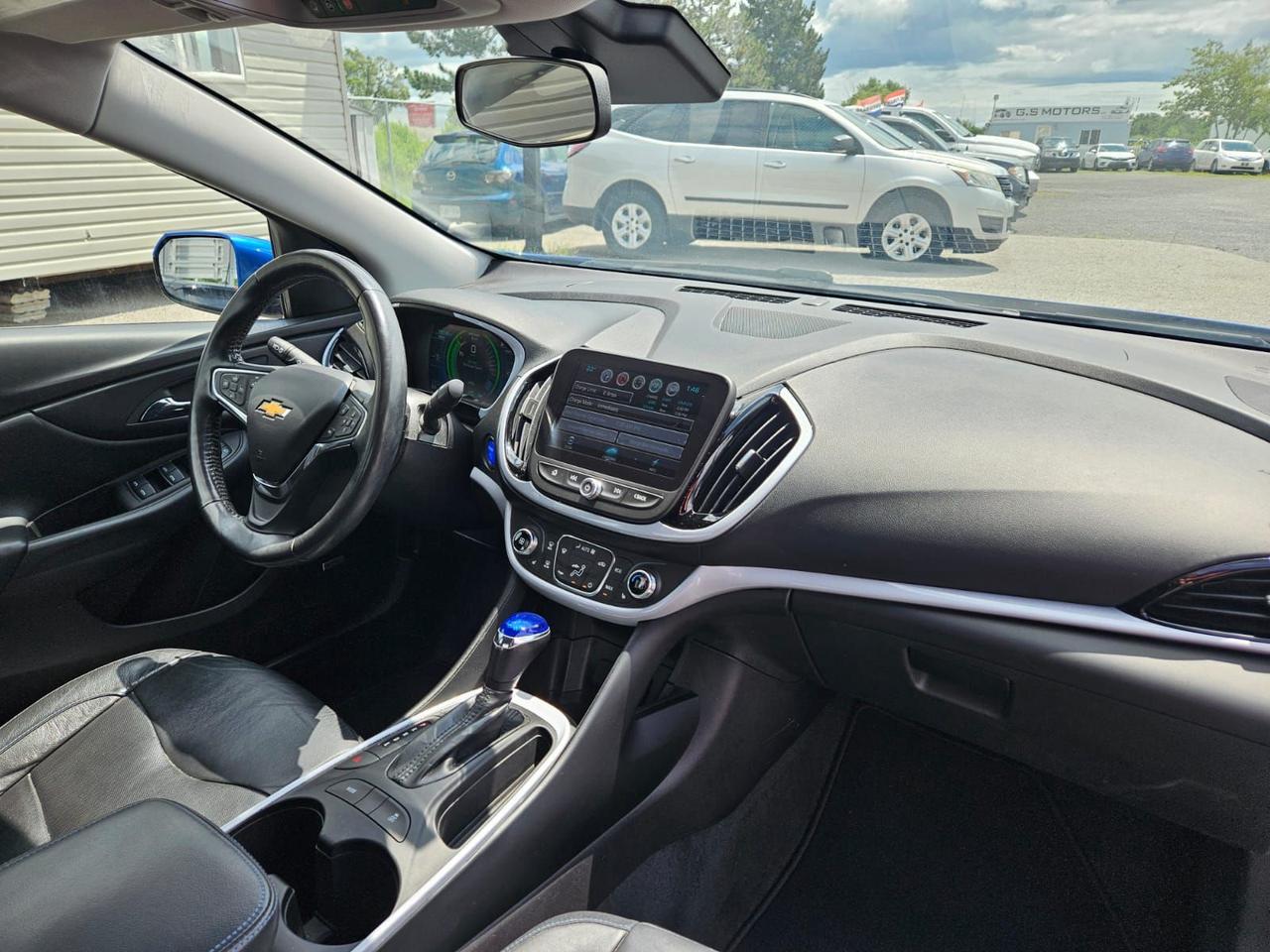 2017 Chevrolet Volt 5dr Hb Lt Photo