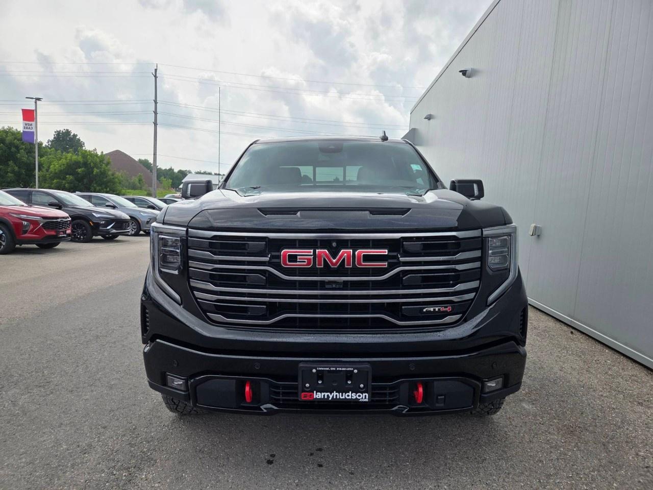 2026 GMC Sierra 1500 Crew Cab Short Box 4-Wheel Drive AT4 Photo2