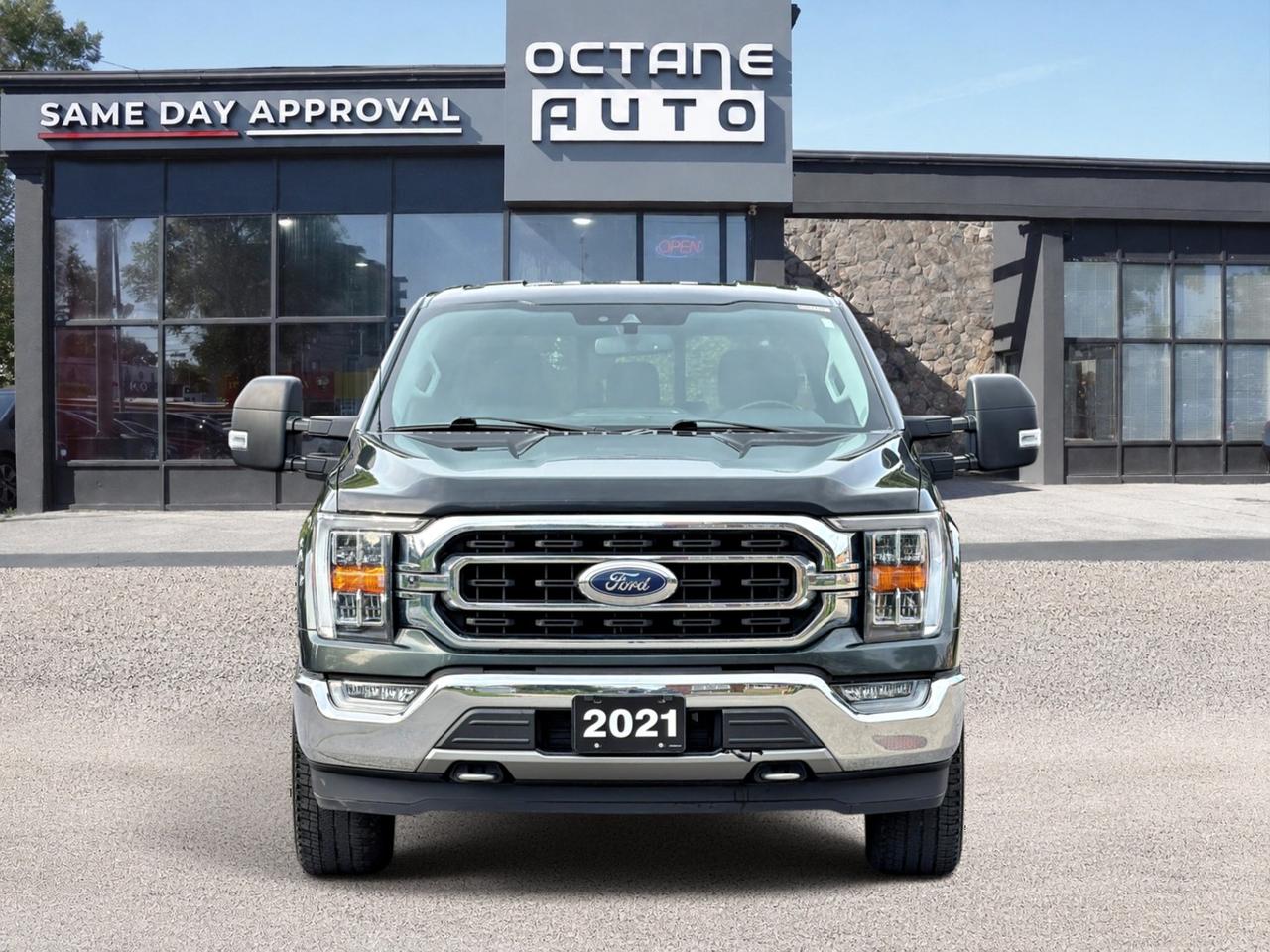 2021 Ford F-150 XLT 4WD SuperCrew 5.5' Box Photo