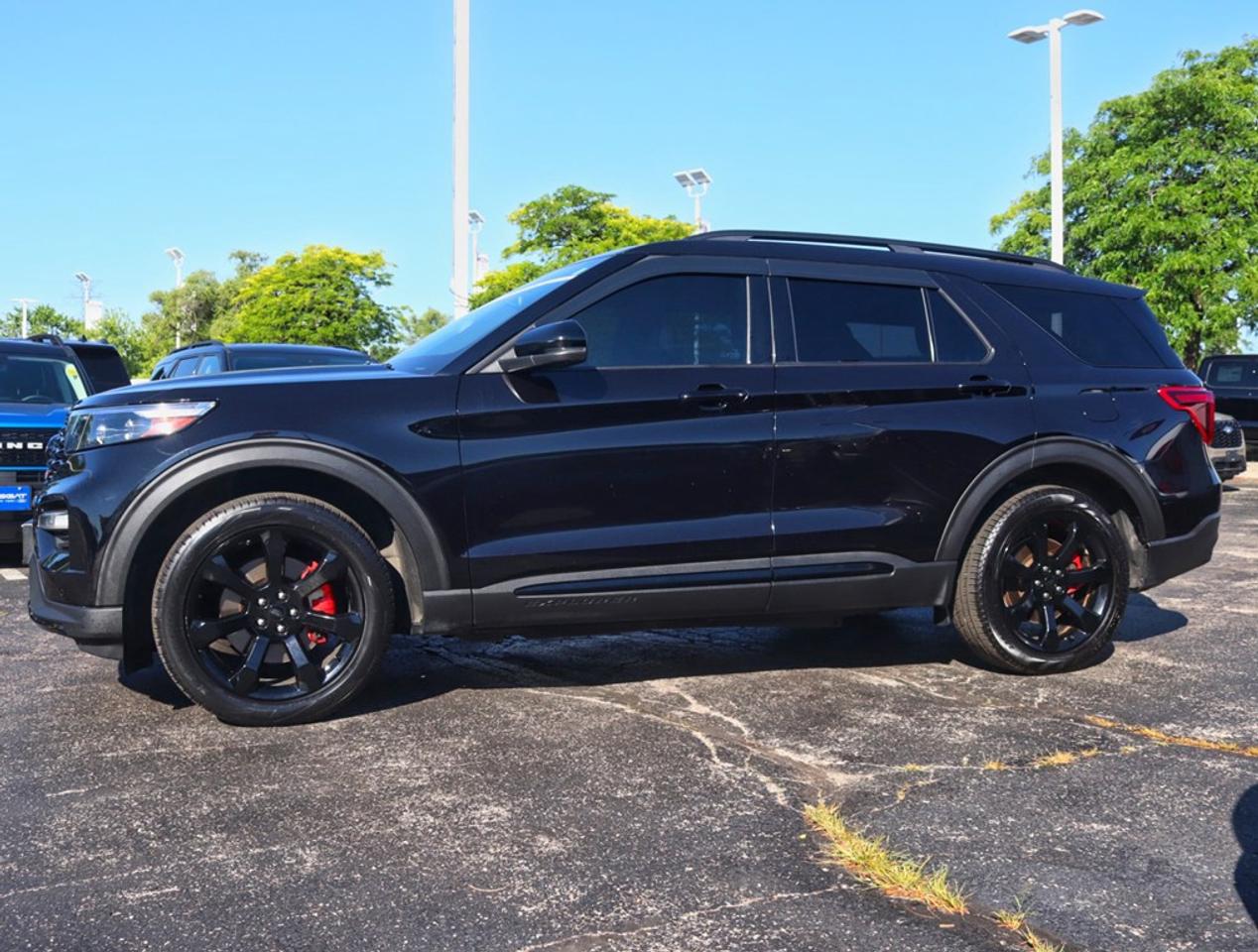 2023 Ford Explorer ST | 4WD | 3.0L | ROOF | TECH PKG | 360 | 21s Photo