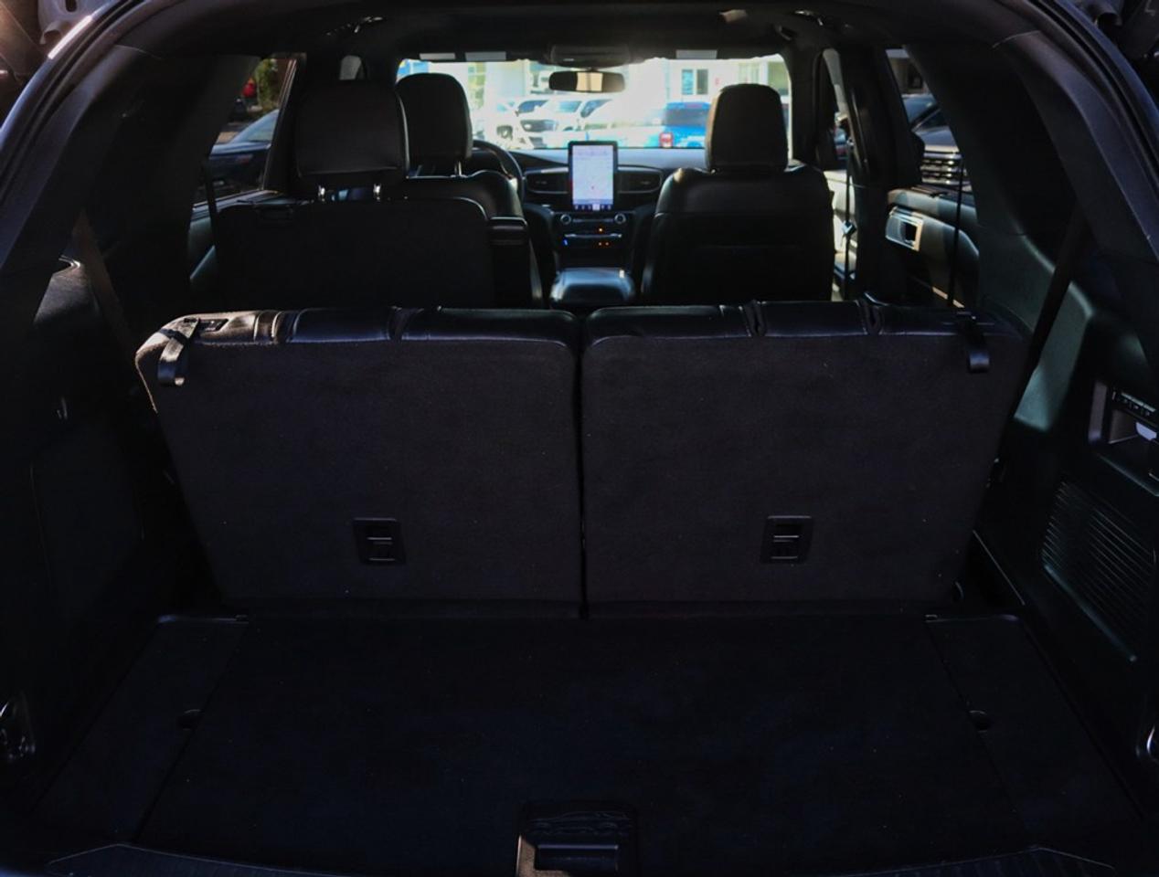 2023 Ford Explorer ST | 4WD | 3.0L | ROOF | TECH PKG | 360 | 21s Photo