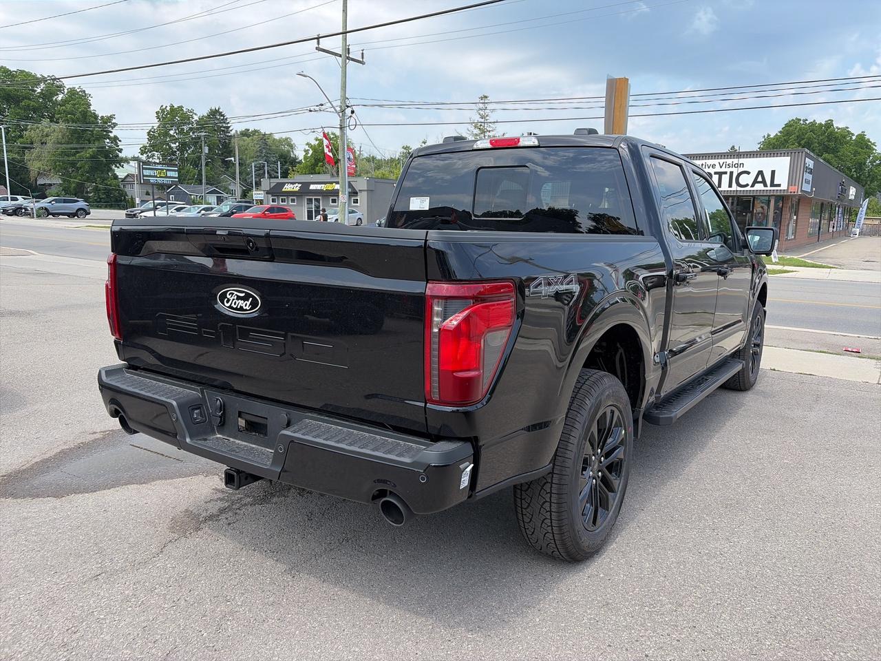 2026 Ford F-150 XLT 4WD SuperCrew 5.5' Box 303A Photo3