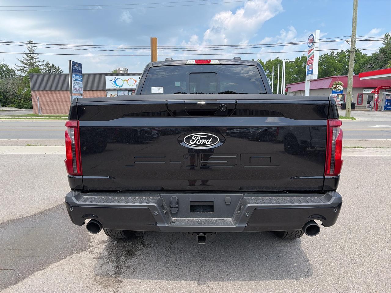 2026 Ford F-150 XLT 4WD SuperCrew 5.5' Box 303A Photo4