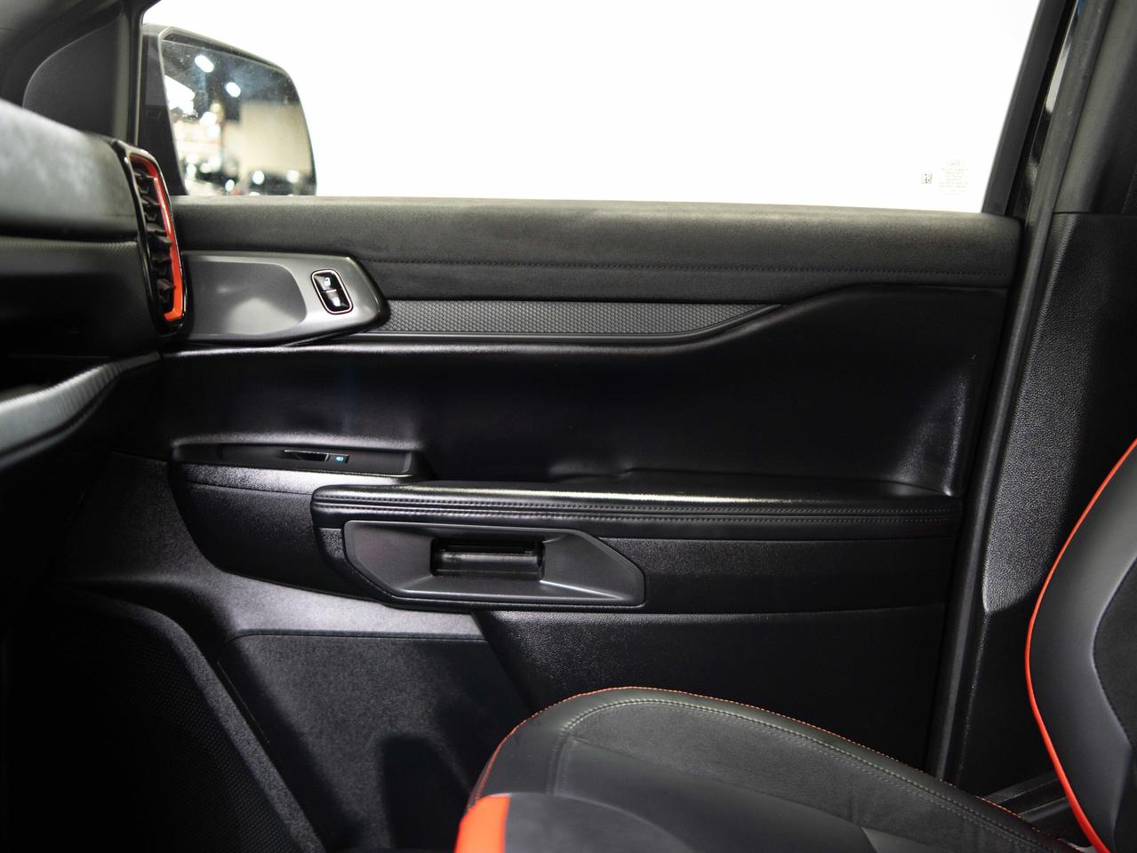 14368519