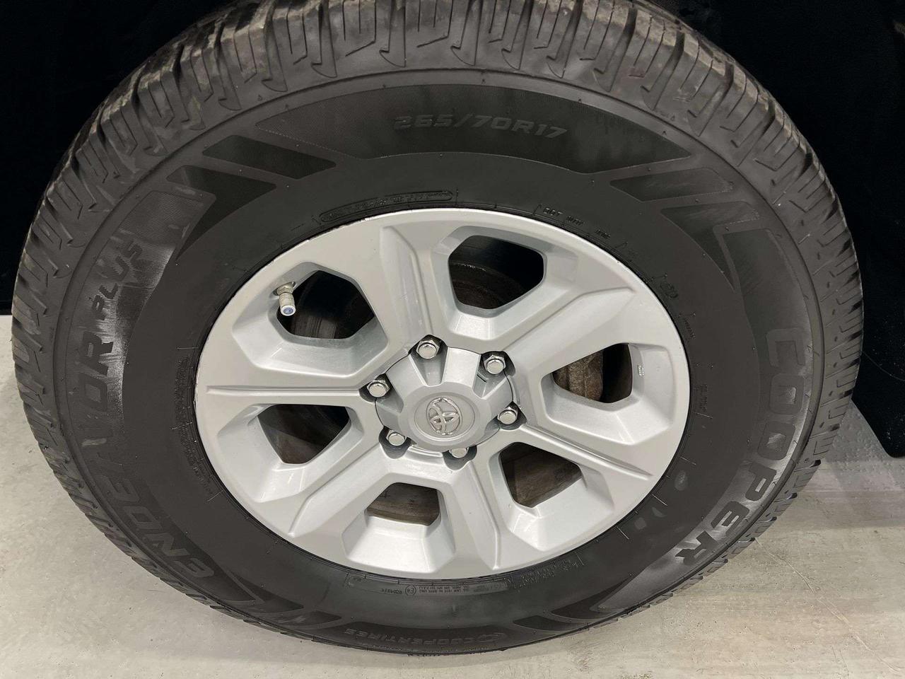 2018 Toyota 4Runner 4X4 | 7-PASS | HTD LEATHER |SUNROOF | ALLOYS | NAV Photo