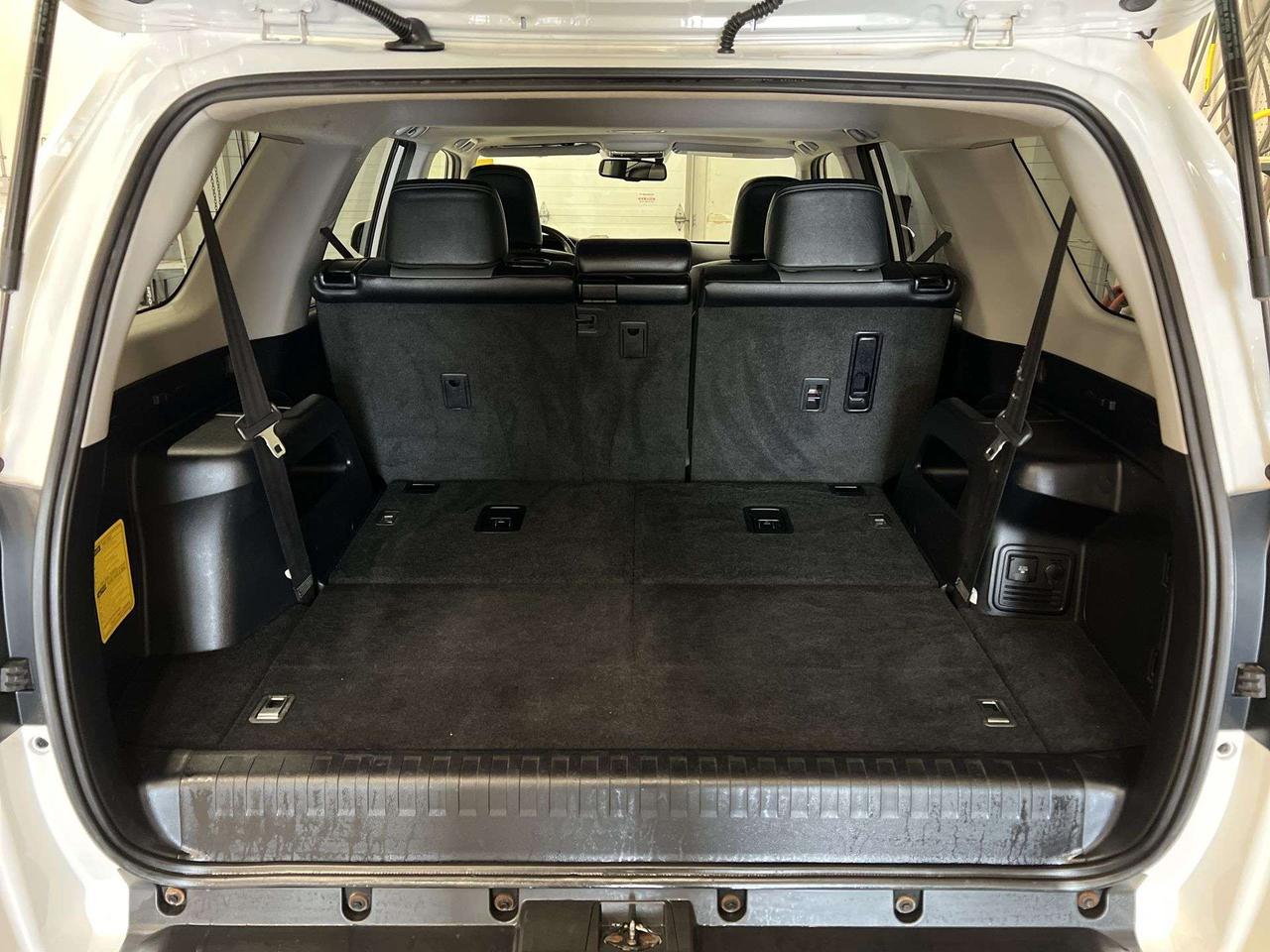2018 Toyota 4Runner 4X4 | 7-PASS | HTD LEATHER |SUNROOF | ALLOYS | NAV Photo