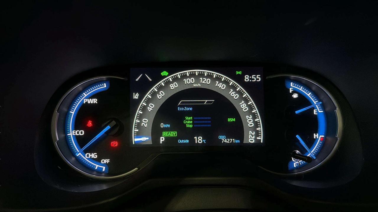 2023 Toyota RAV4 LE HYBRID | AWD | HEATED SEATS | CARPLAY | Photo