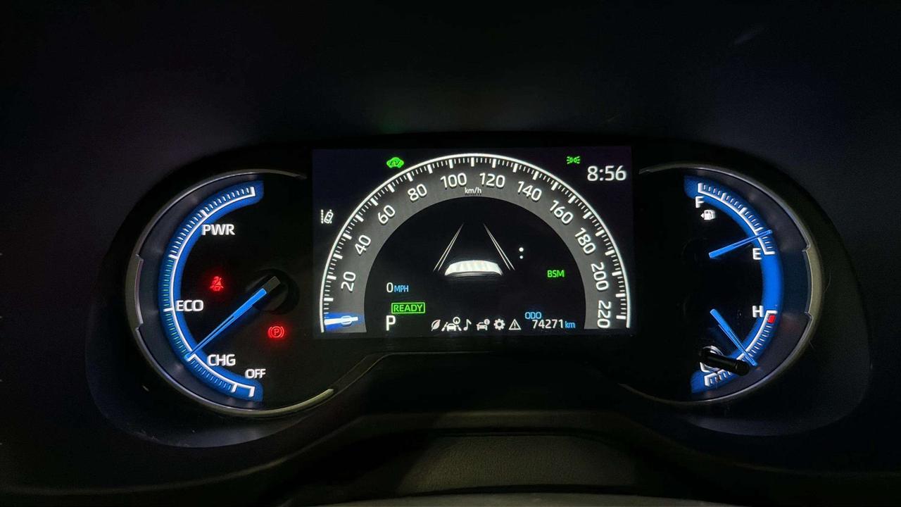 2023 Toyota RAV4 LE HYBRID | AWD | HEATED SEATS | CARPLAY | Photo