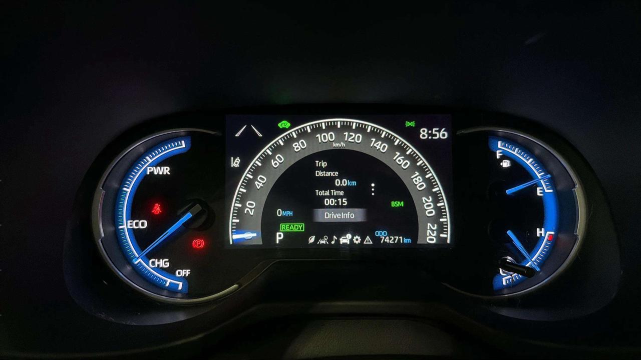 2023 Toyota RAV4 LE HYBRID | AWD | HEATED SEATS | CARPLAY | Photo