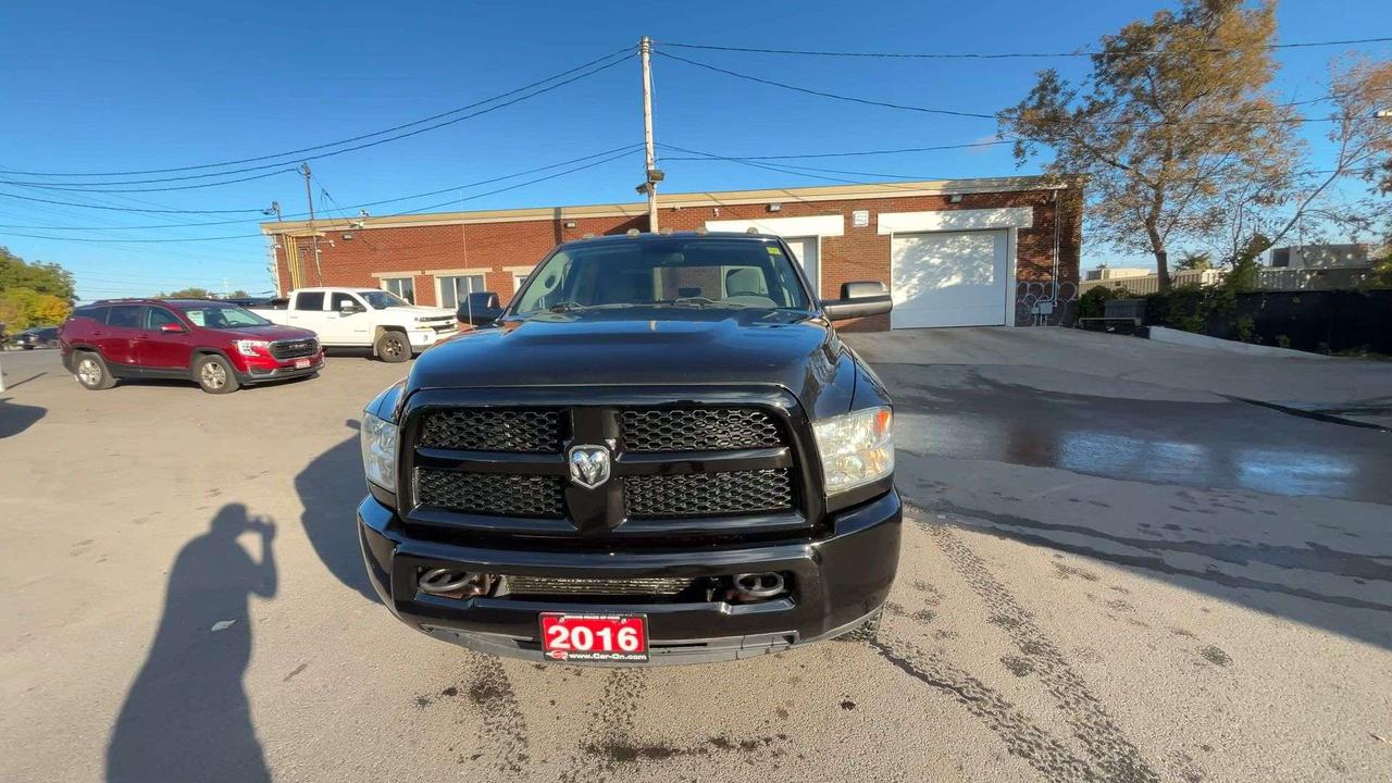 2016 RAM 3500 DUALLY 4X4 |CREW |LOW KMS! | 6.7L CUMMINS |8FT BOX Photo2