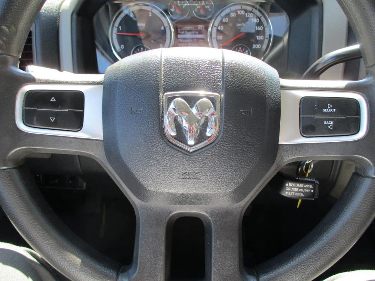 2011 RAM 3500 ST CREW CAB 4X4 - Photo #15
