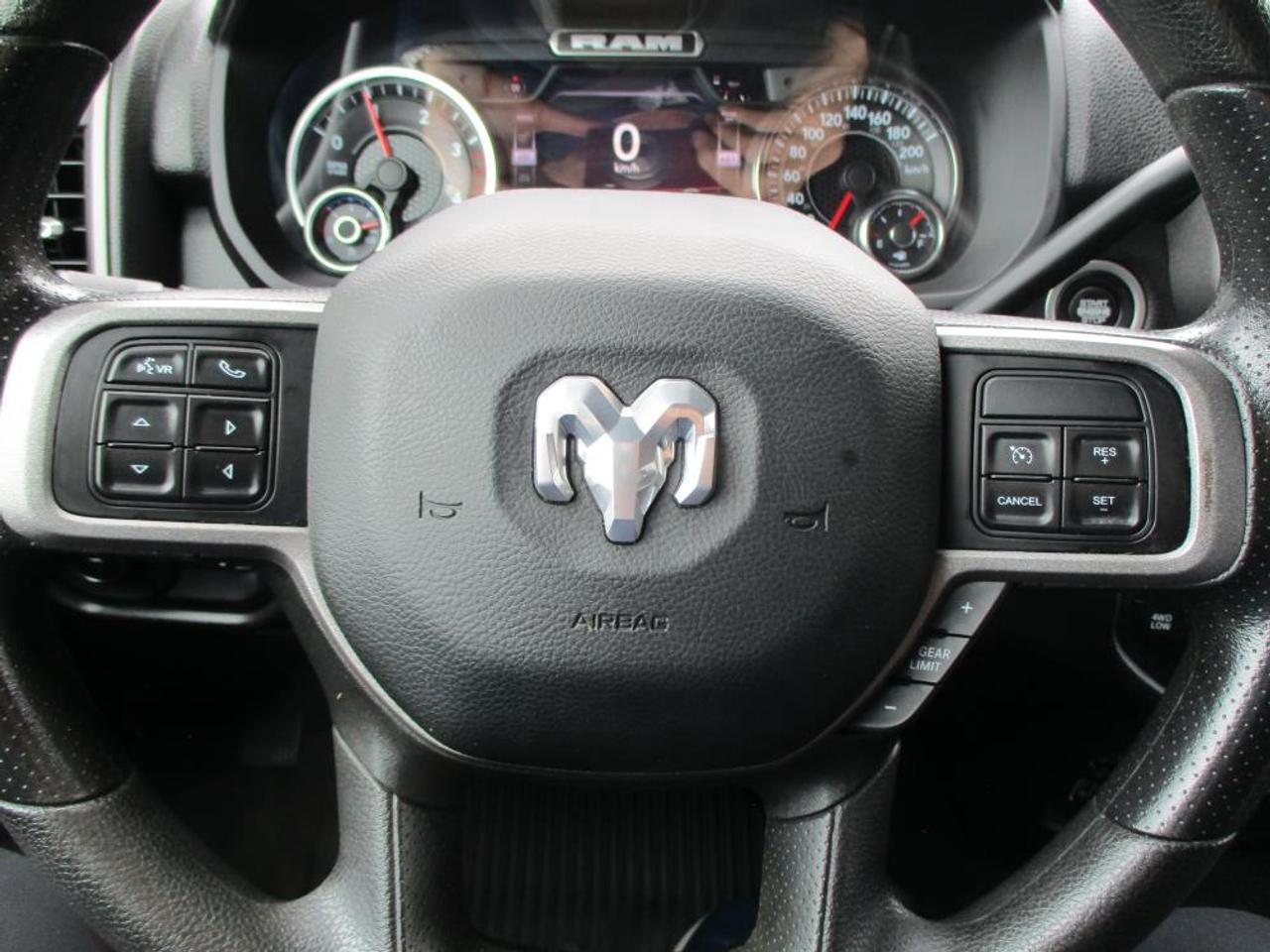 2022 RAM 3500 TRADESMAN CREW 4X4 Photo