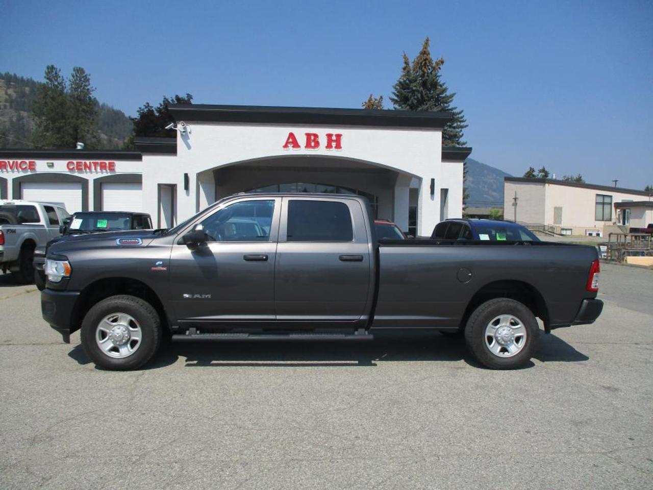 2022 RAM 3500 TRADESMAN DIESEL 4X4 Photo