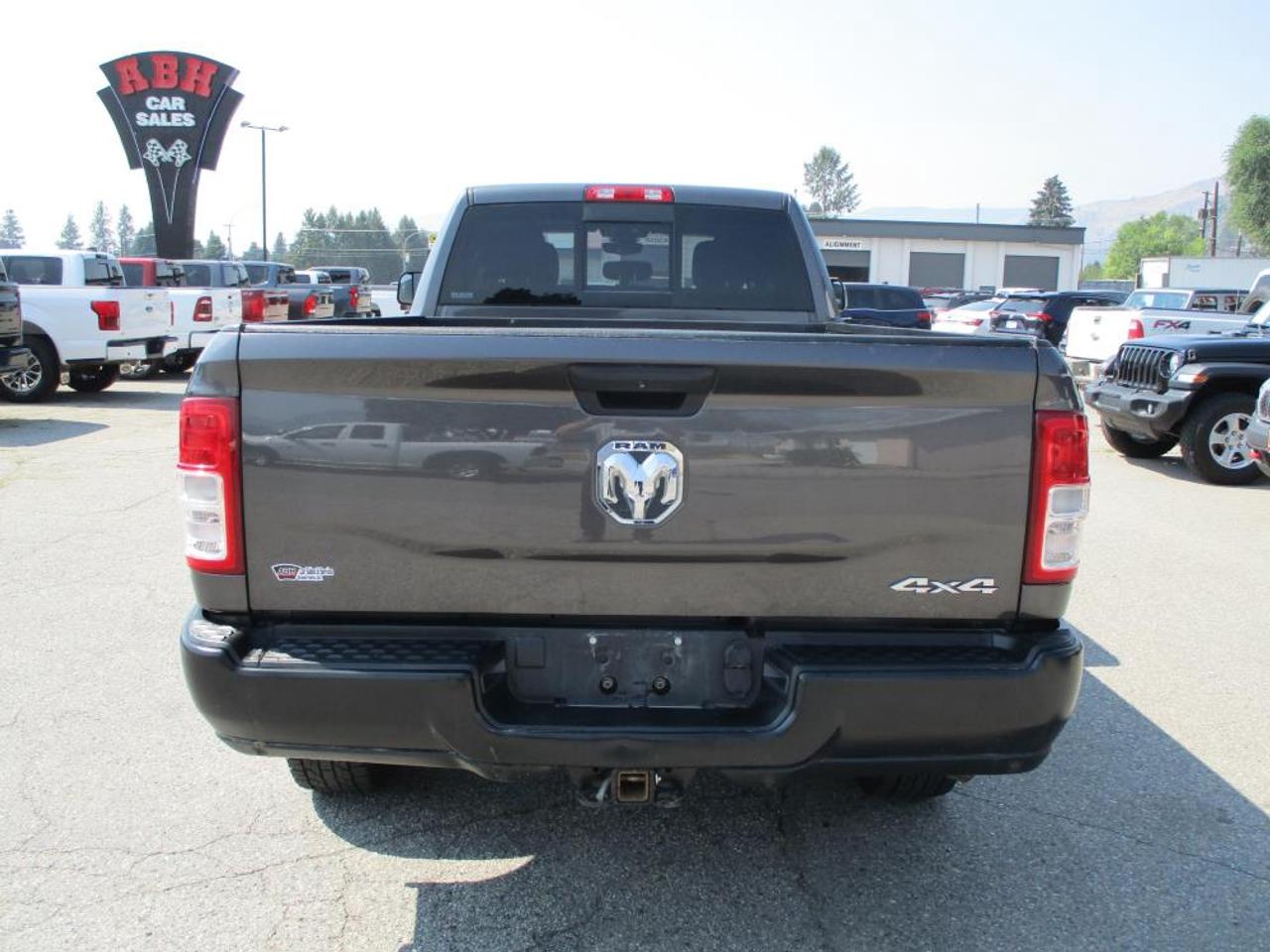 2022 RAM 3500 TRADESMAN DIESEL 4X4 Photo