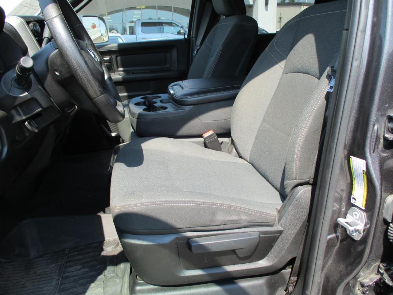 2022 RAM 3500 TRADESMAN DIESEL 4X4 Photo