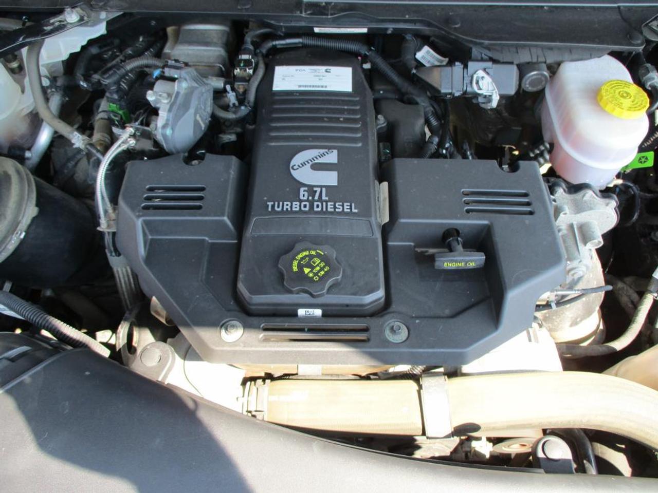 2022 RAM 3500 TRADESMAN DIESEL 4X4 Photo