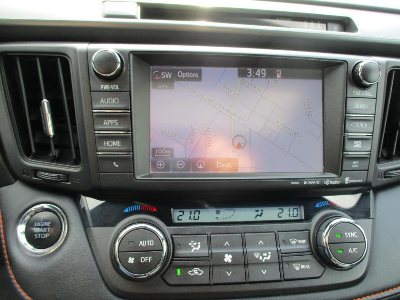 2018 Toyota RAV4 SE AWD - Photo #18