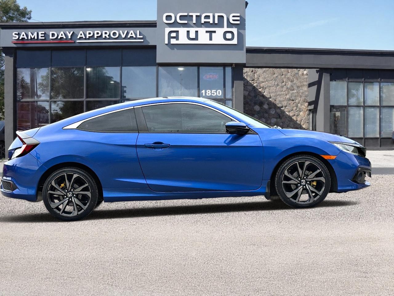 2019 Honda Civic Sport Photo3