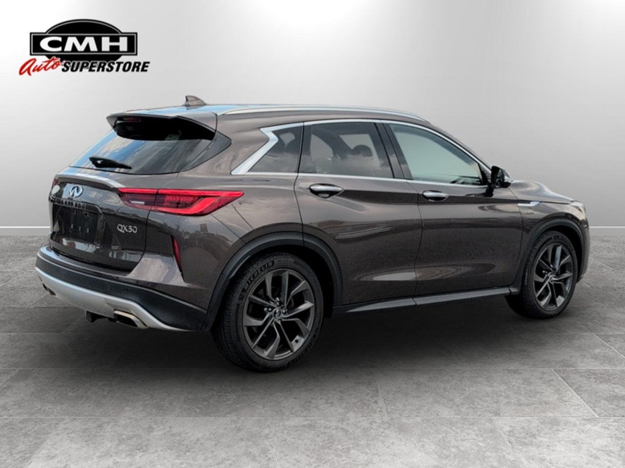 2019 Infiniti QX50 Sensory AWD  **CLEAN CARFAX** Photo