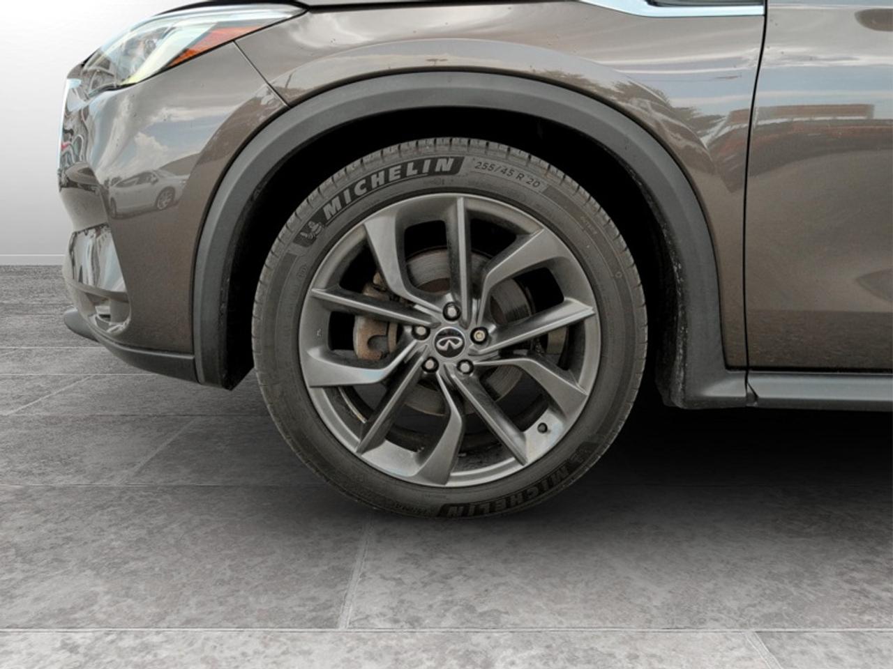 2019 Infiniti QX50 Sensory AWD  **CLEAN CARFAX** Photo