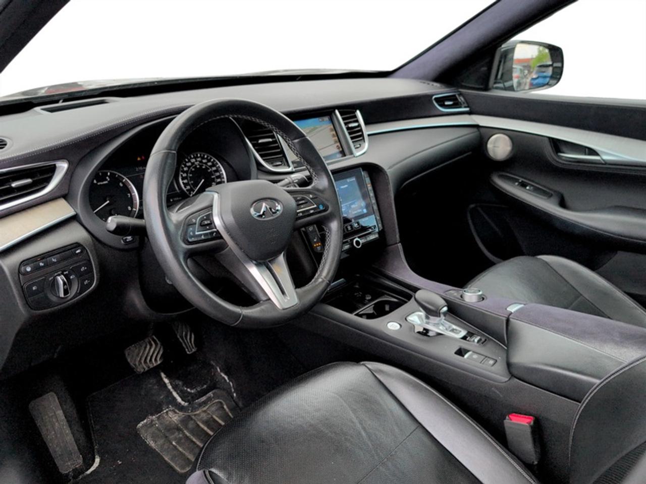2019 Infiniti QX50 Sensory AWD  **CLEAN CARFAX** Photo