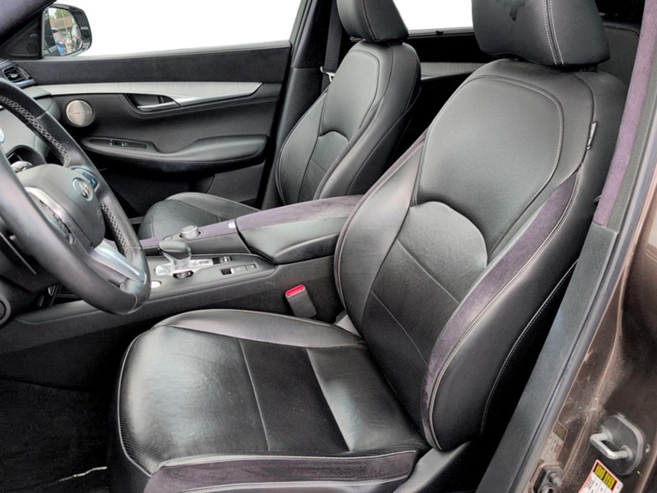 2019 Infiniti QX50 Sensory AWD  **CLEAN CARFAX** Photo