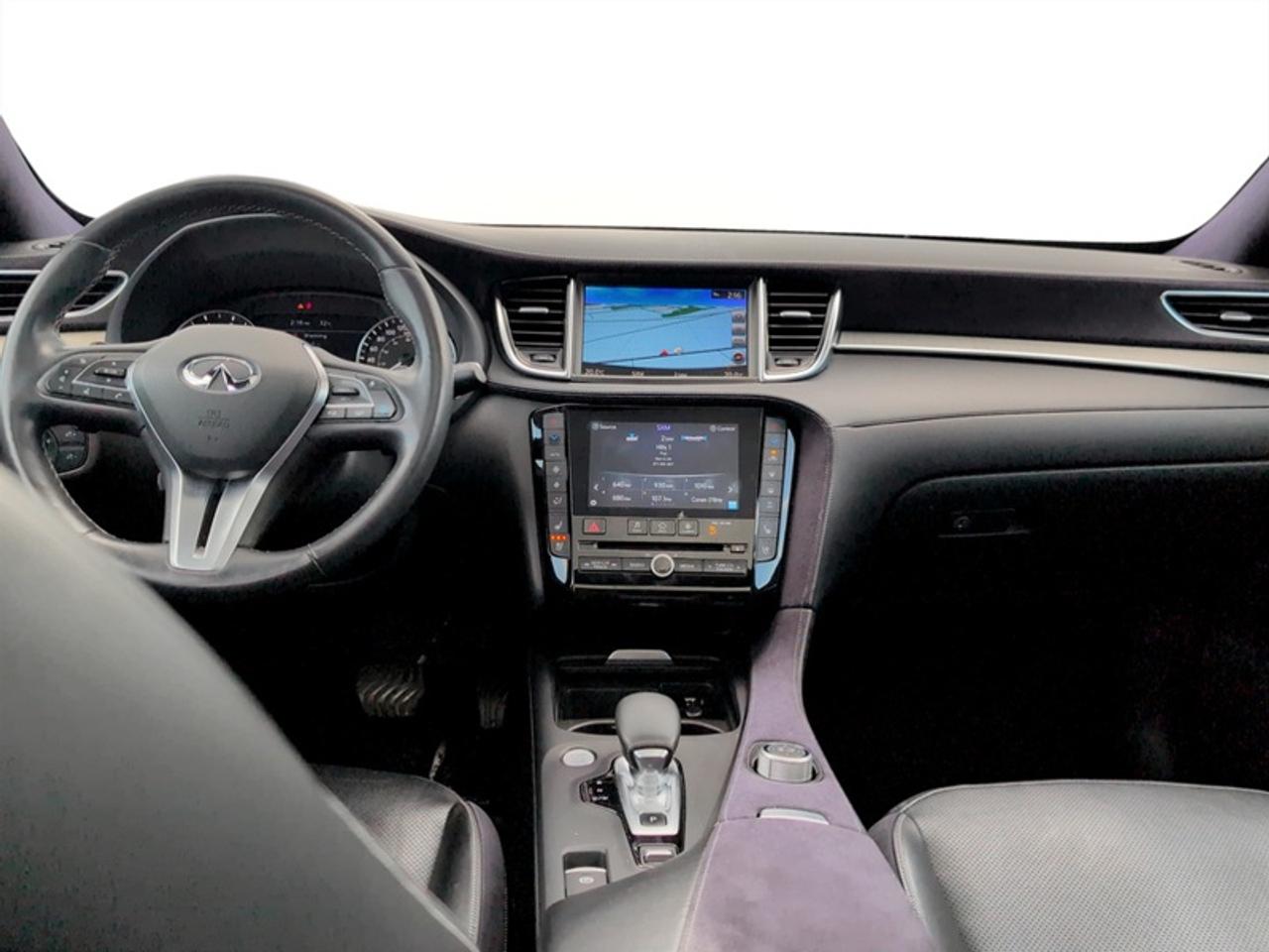 2019 Infiniti QX50 Sensory AWD  **CLEAN CARFAX** Photo
