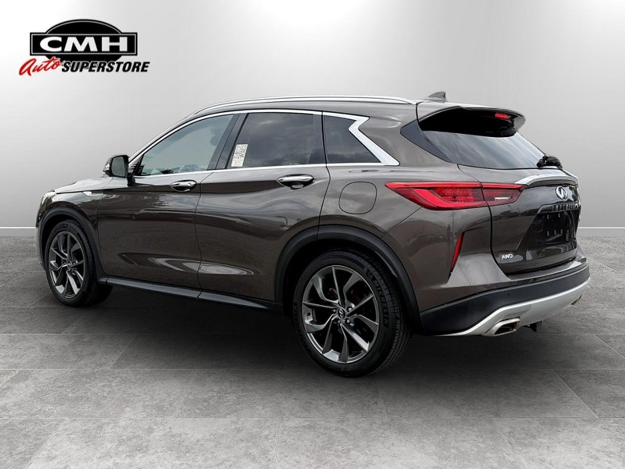 2019 Infiniti QX50 Sensory AWD  **CLEAN CARFAX** Photo