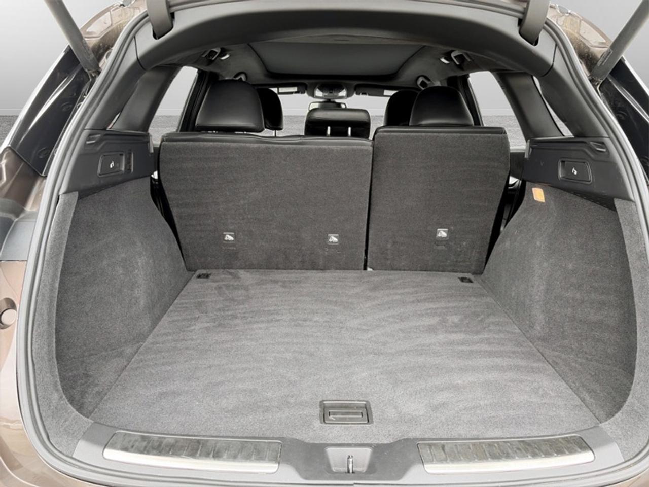 2019 Infiniti QX50 Sensory AWD  **CLEAN CARFAX** Photo