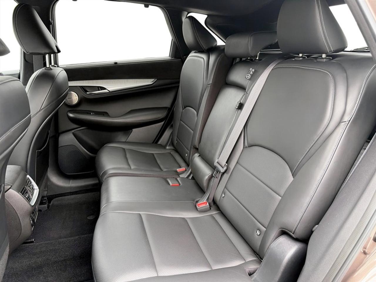 2019 Infiniti QX50 Sensory AWD  **CLEAN CARFAX** Photo