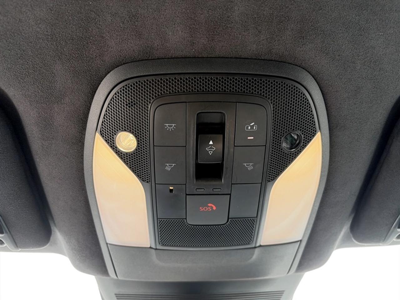 2019 Infiniti QX50 Sensory AWD  **CLEAN CARFAX** Photo