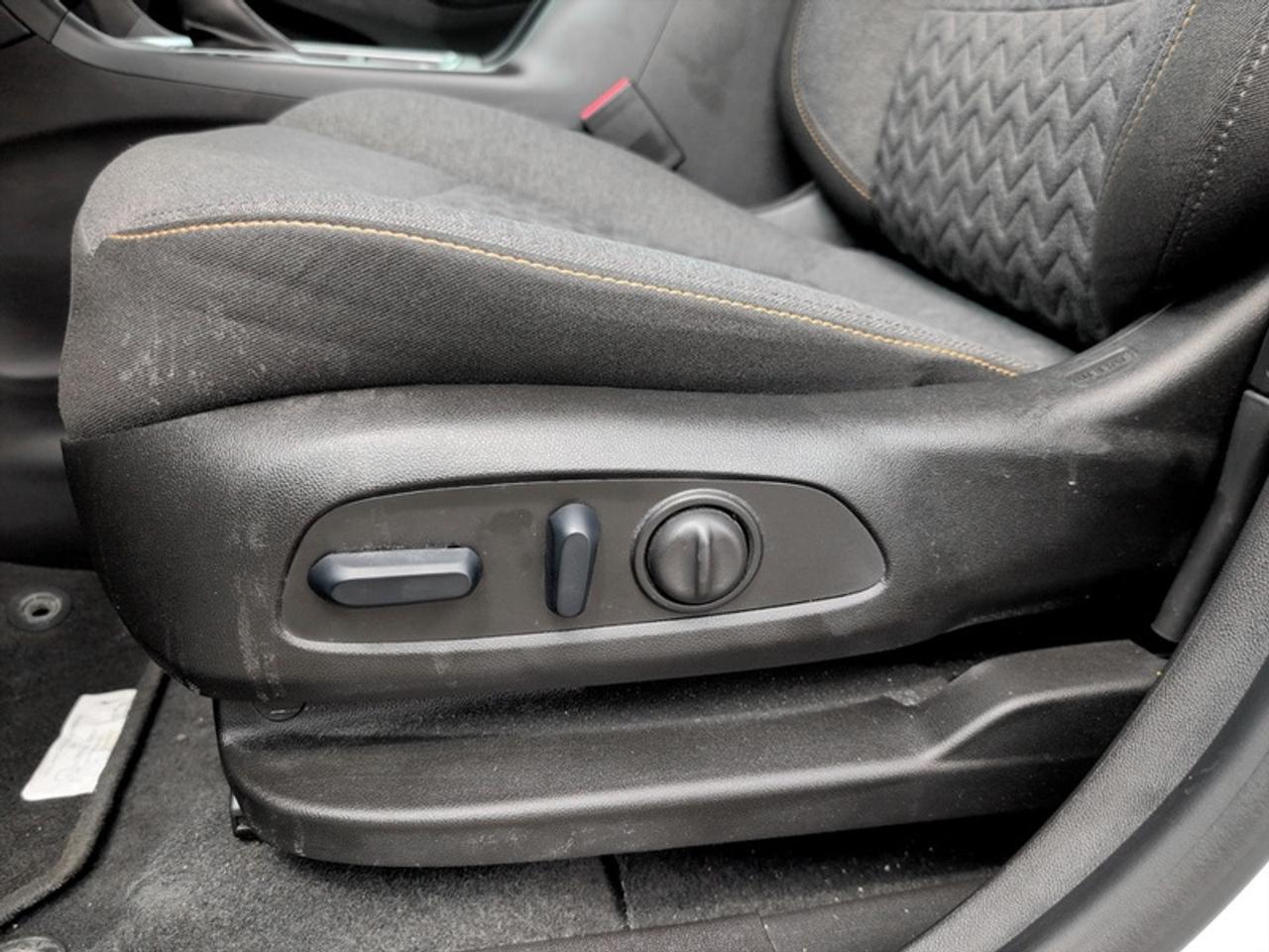 2024 Chevrolet Equinox LT Photo