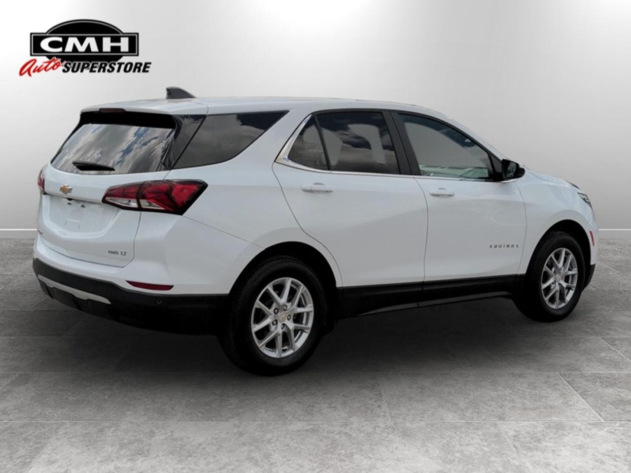 2024 Chevrolet Equinox LT  **CLEAN CARFAX** Photo