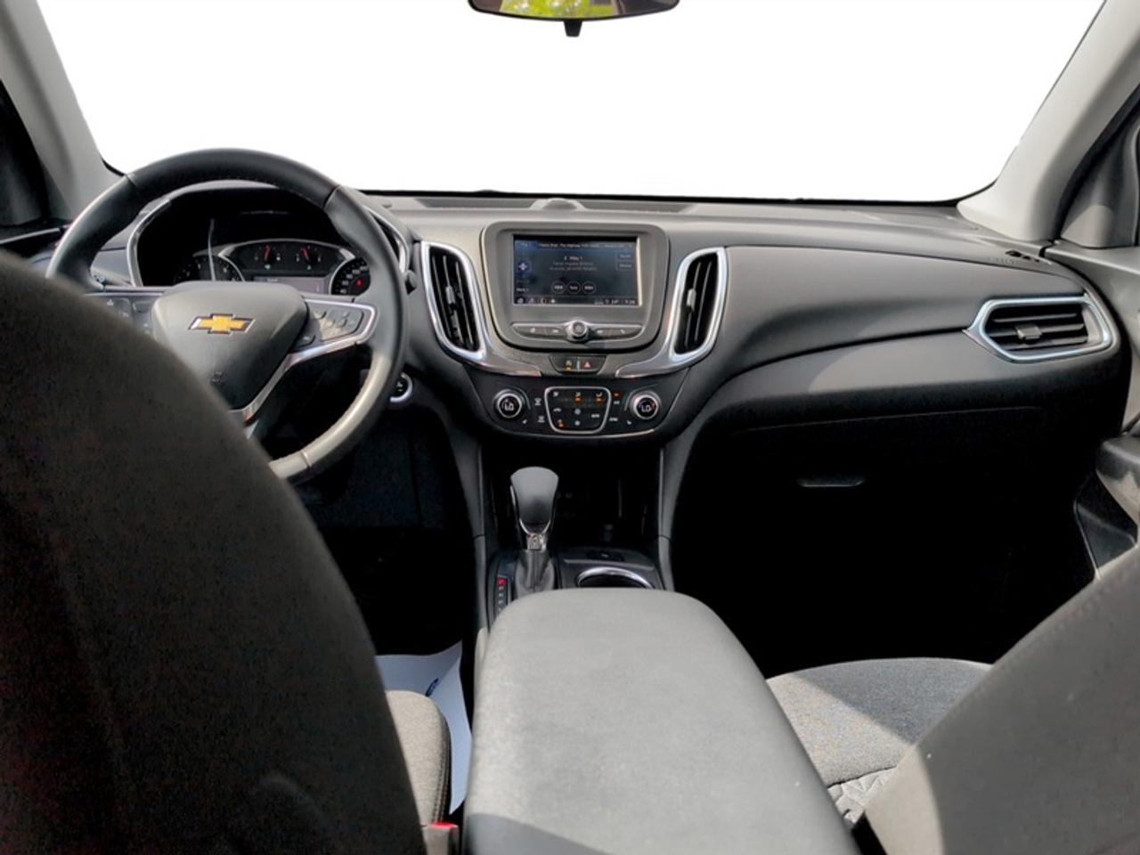 2024 Chevrolet Equinox LT  **CLEAN CARFAX** Photo