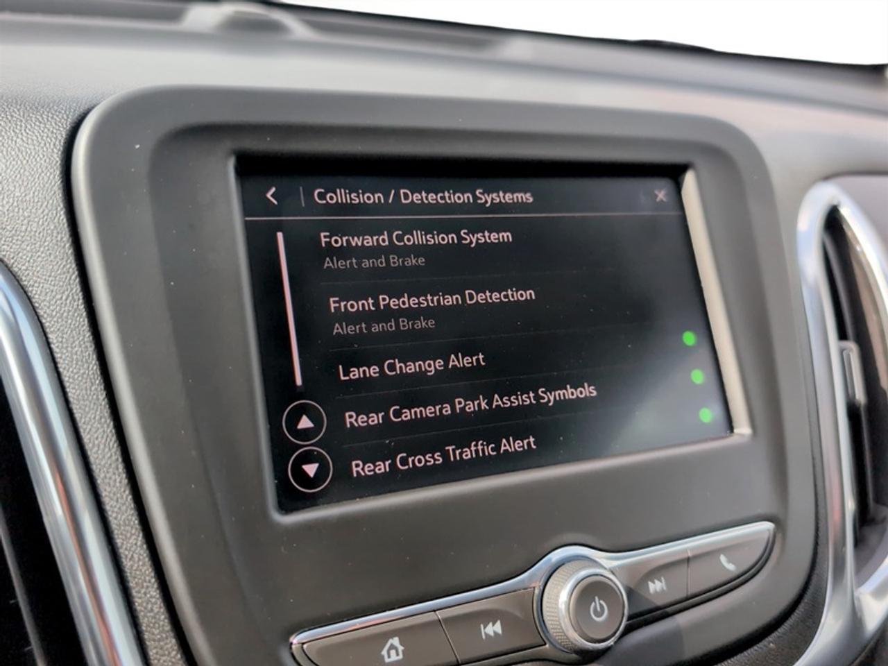 2024 Chevrolet Equinox LT  **CLEAN CARFAX** Photo