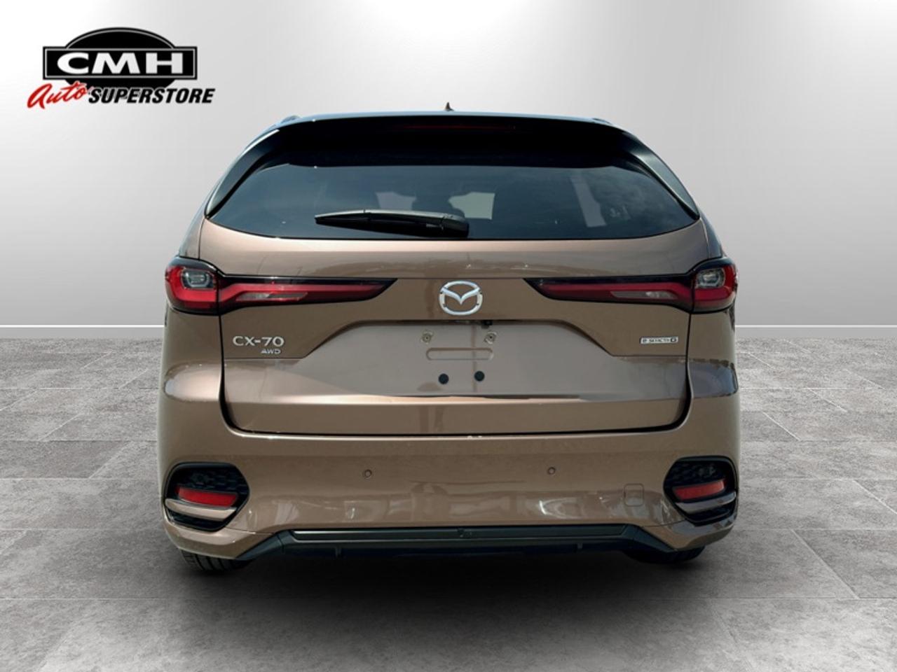 2025 Mazda CX-70 MHEV GT  **CLEAN CARFAX** Photo