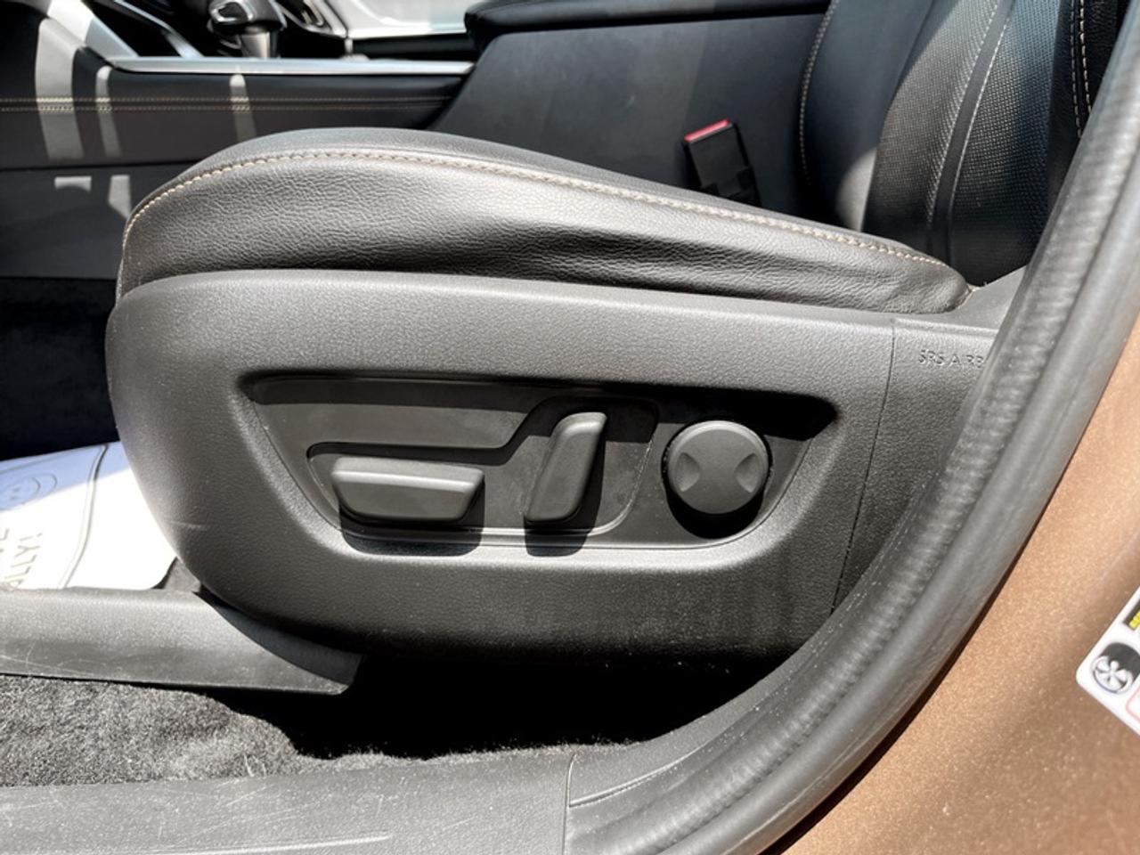 2025 Mazda CX-70 MHEV GT  **CLEAN CARFAX** Photo