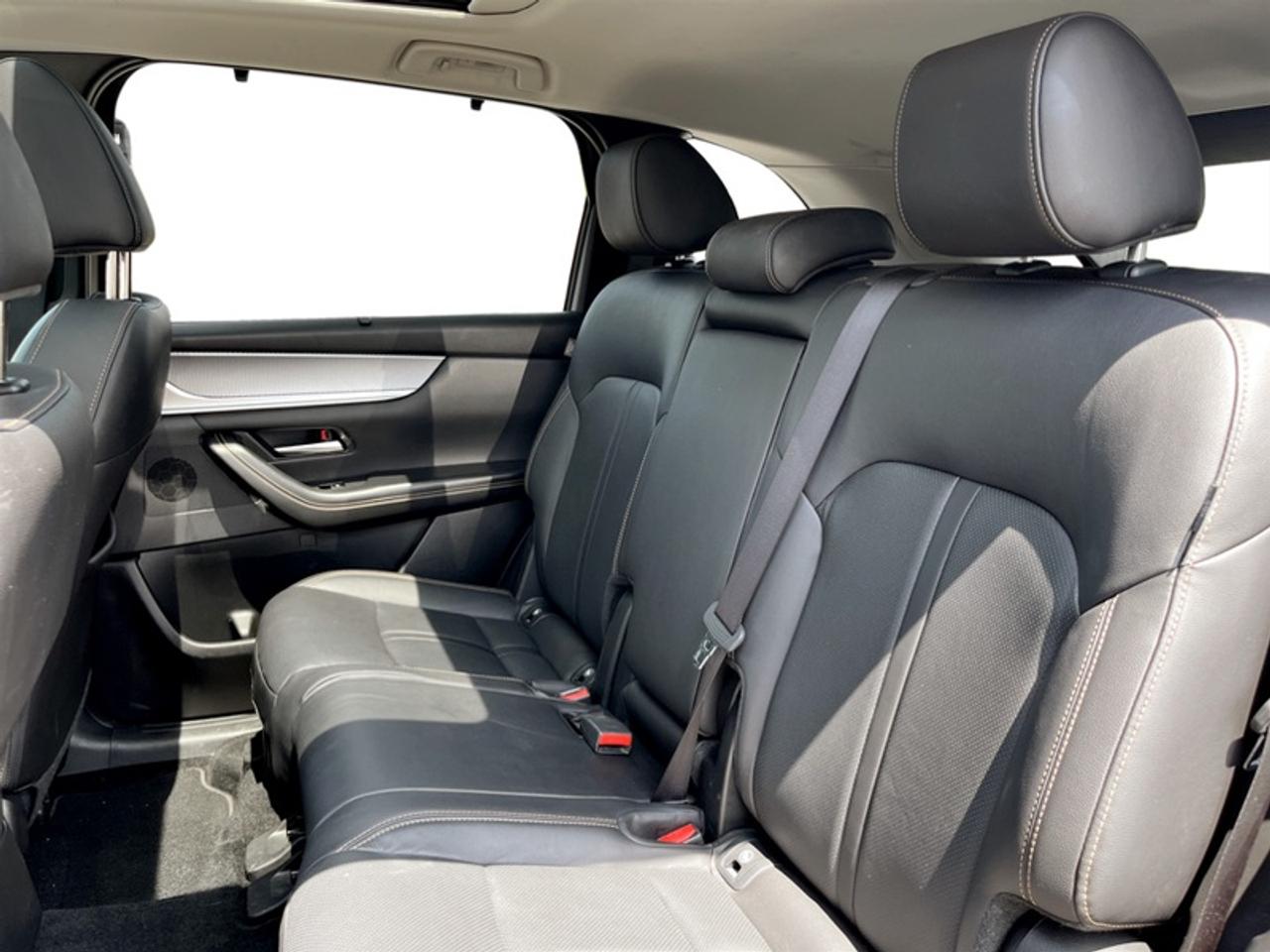 2025 Mazda CX-70 MHEV GT  **CLEAN CARFAX** Photo