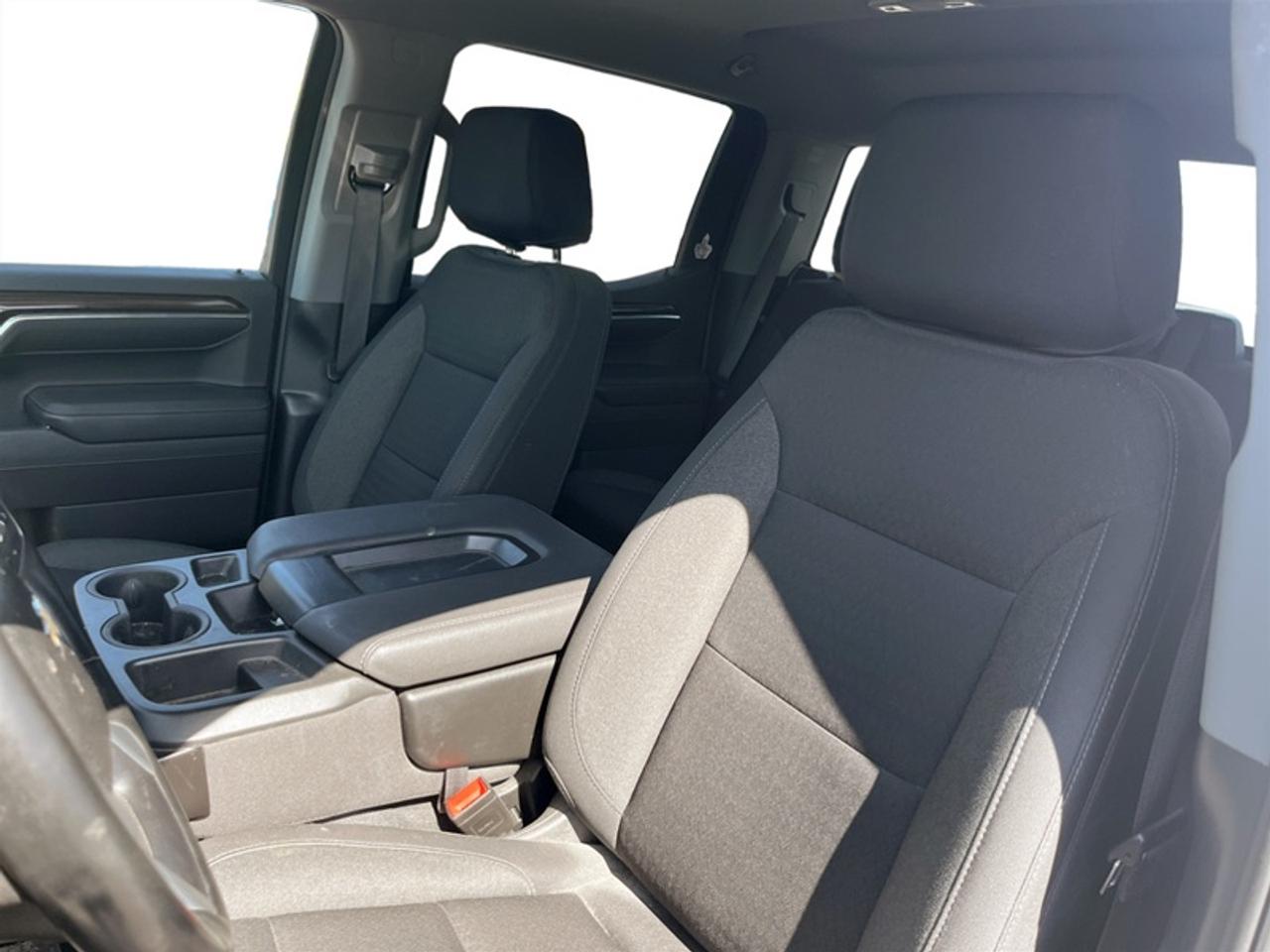 2023 Chevrolet Silverado 1500 LT  **CLEAN CARFAX** Photo