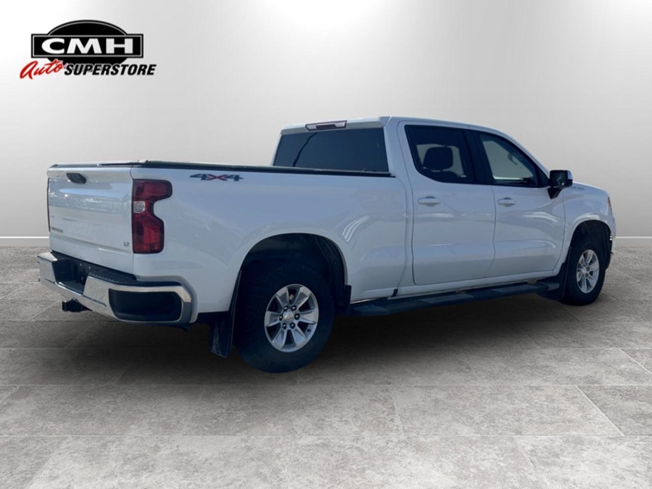 2023 Chevrolet Silverado 1500 LT  **CLEAN CARFAX** Photo