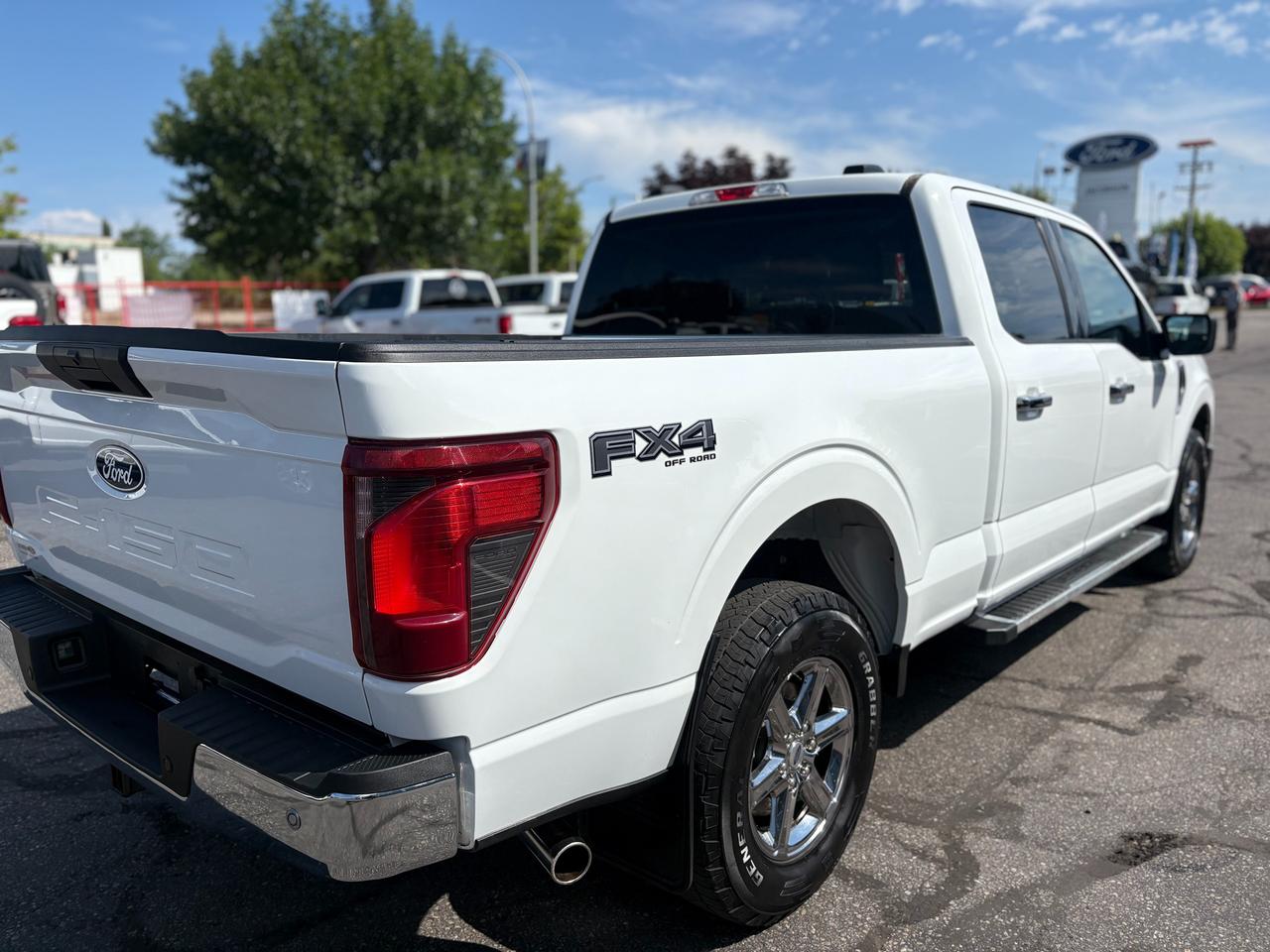 2025 Ford F-150 XLT Photo4