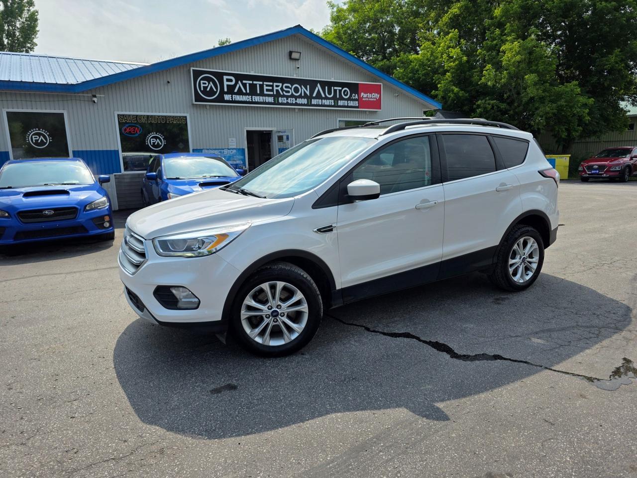 2017 Ford Escape SE 4WD - Photo #1