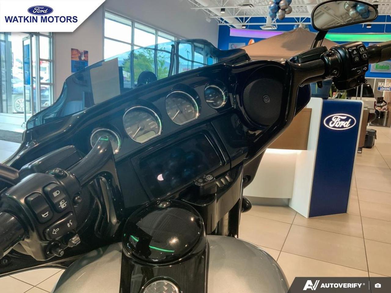 2019 Harley-Davidson Street Glide Special FLHXS Photo14