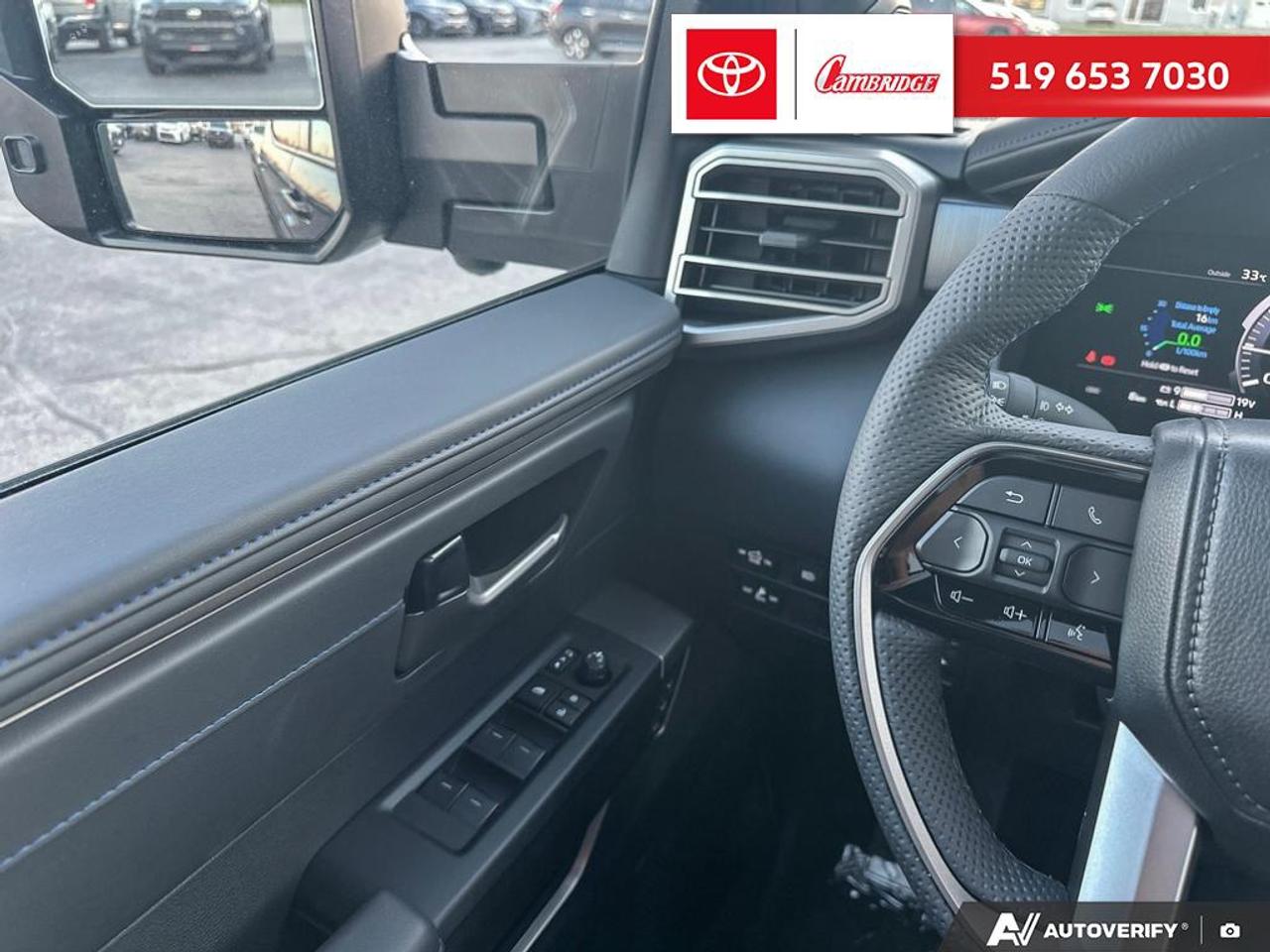 2026 Toyota Tundra Hybrid PLATINUM Photo