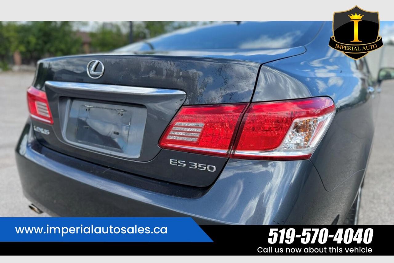2010 Lexus ES 350 PREMIUM SEDAN Photo