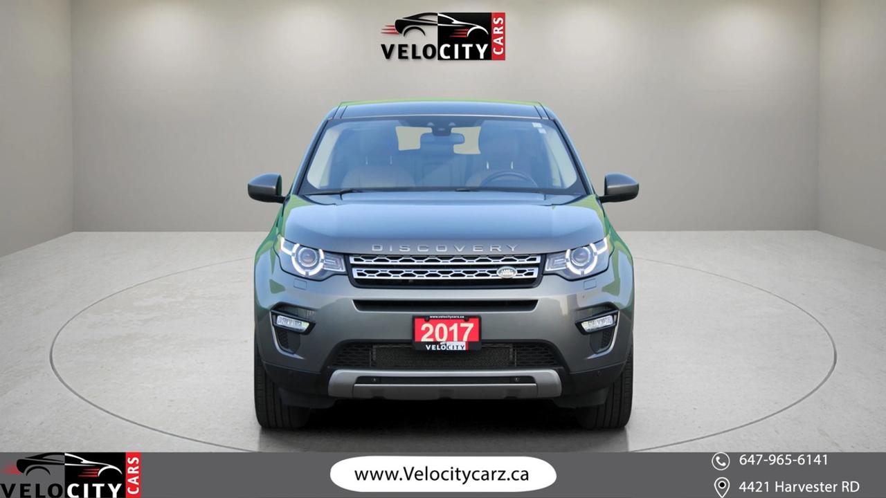 2017 Land Rover Discovery Sport HSE Photo